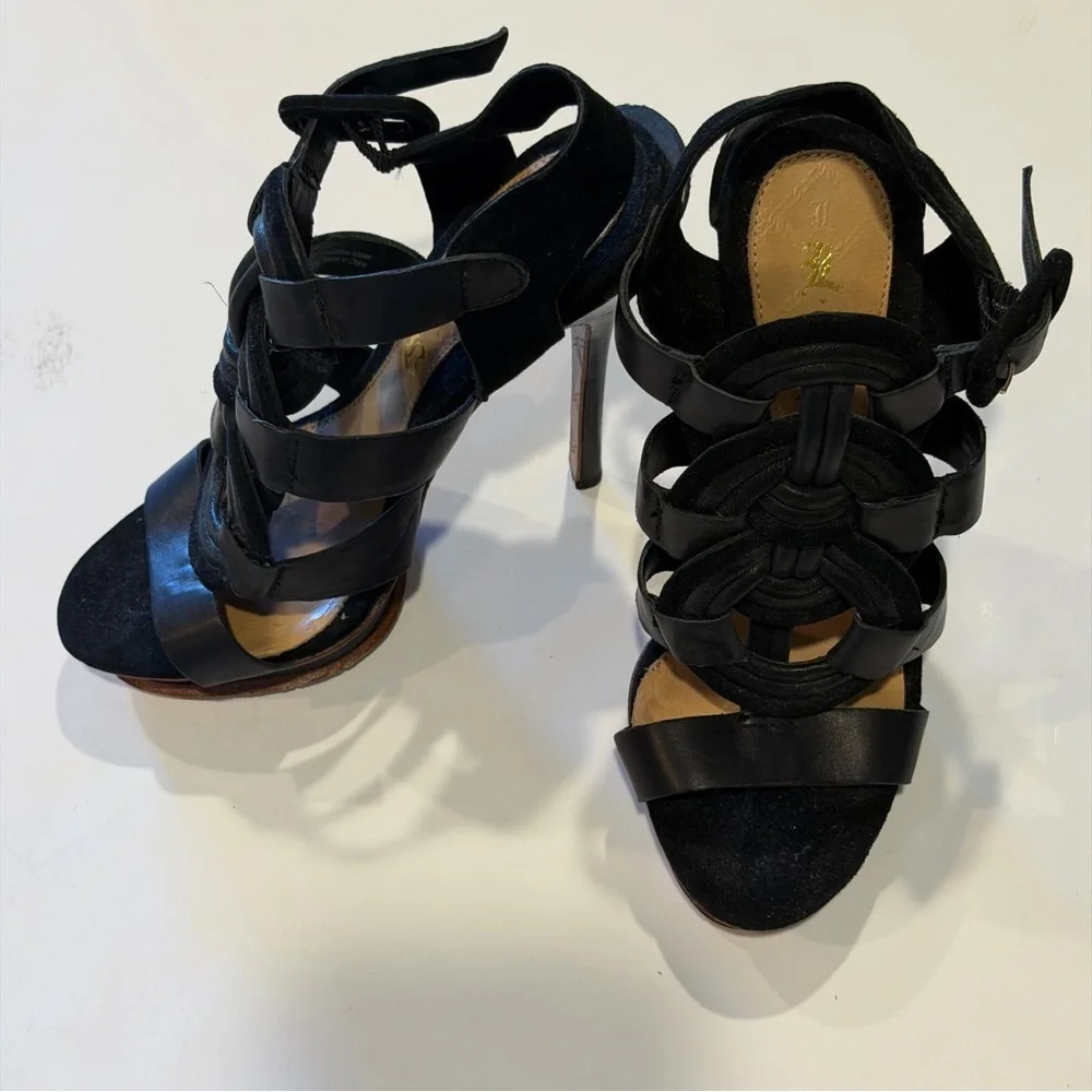 L.A.M.B. Black Strappy Stiletto Heels Leather Designer Sandals Size 6